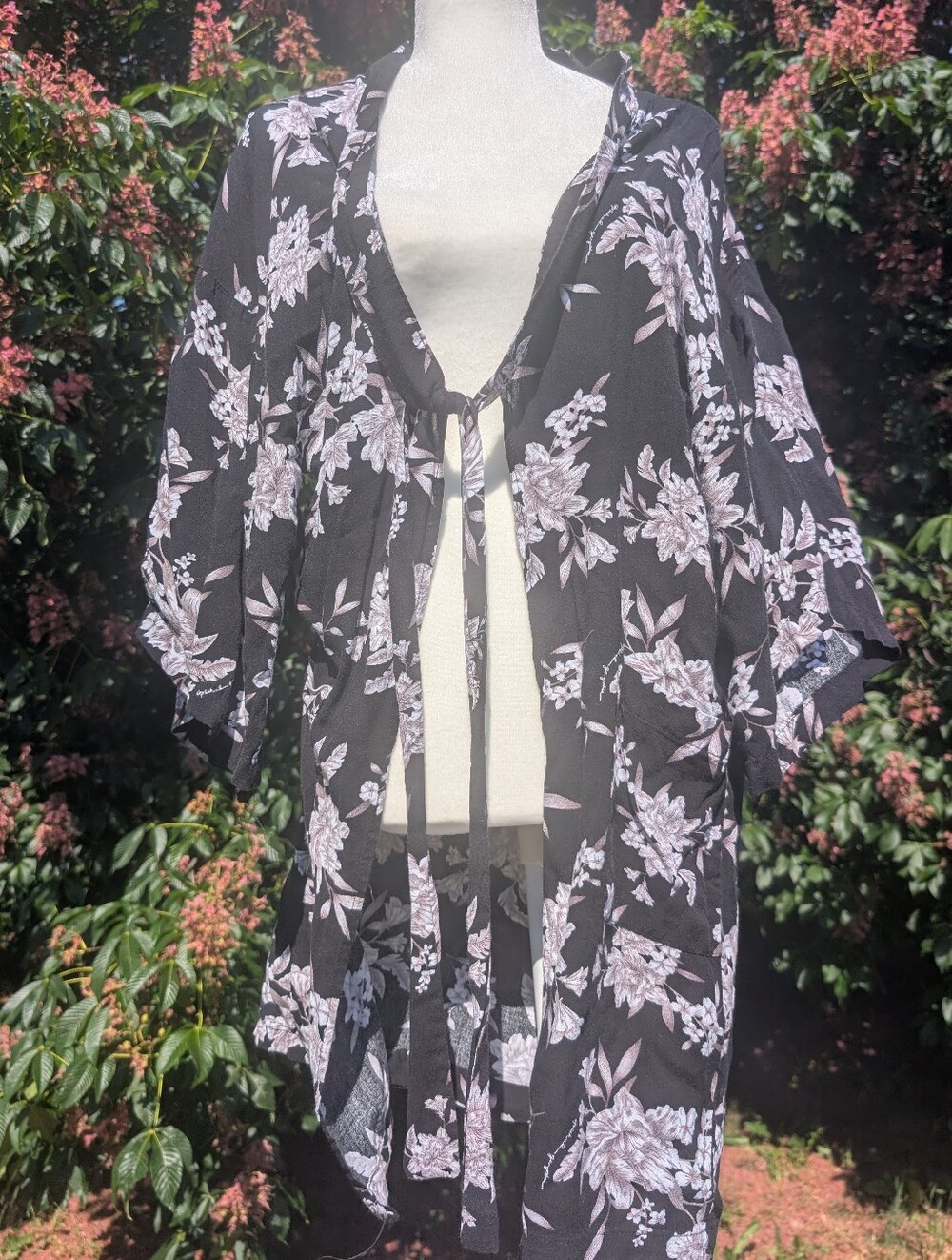 Spiritual Gangster Black & White Floral Kimono Style Wrap